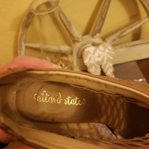 Gorgeous booties! - Picture 5 of 6